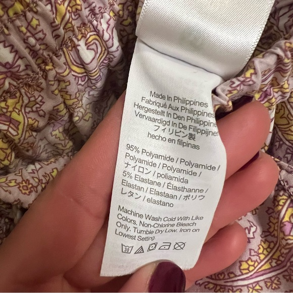 J. Crew Paisley Print Paddle Shorts High Waisted - Pink and Yellow Classic - Picture 8 of 8